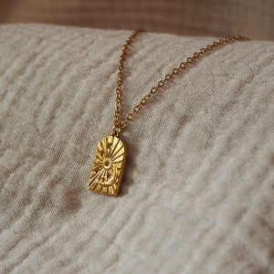Collier en acier inoxydable doré astral lune soleil et étoiles