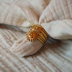Bague en acier inoxydable large avec pendentif soleil