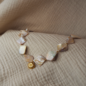 GIULIA | Collier en acier inoxydable et coquilles naturelles