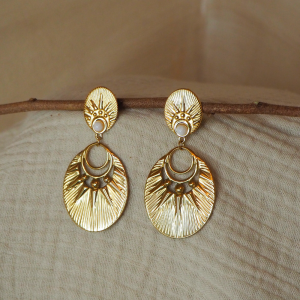 boucles d'oreilles bohemes en acier inoxydable et pierre blanche